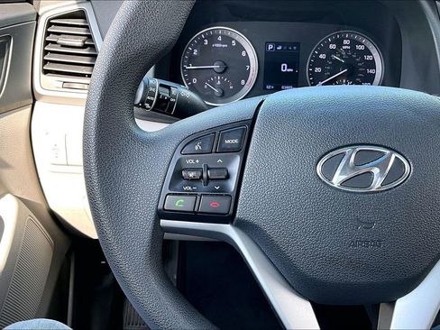 Used 2018 Hyundai Tucson SEL image 11