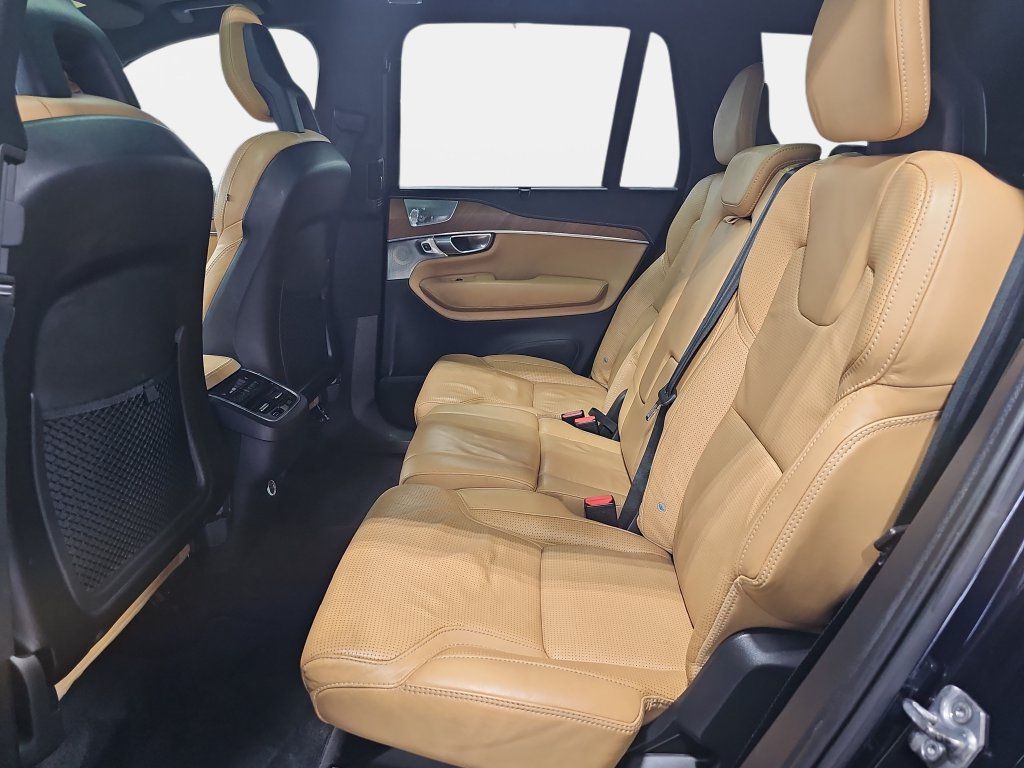 Used 2017 Volvo XC90 T6 Inscription w/ Vision Package AWD/4WD image 13