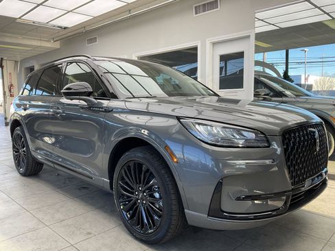 New 2026 Lincoln Corsair Premiere image 1