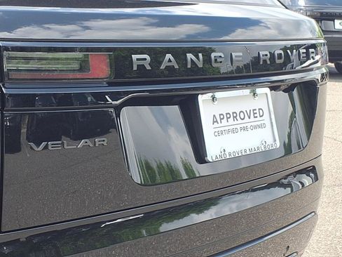 Certified 2025 Land Rover Range Rover Velar Dynamic SE image 19