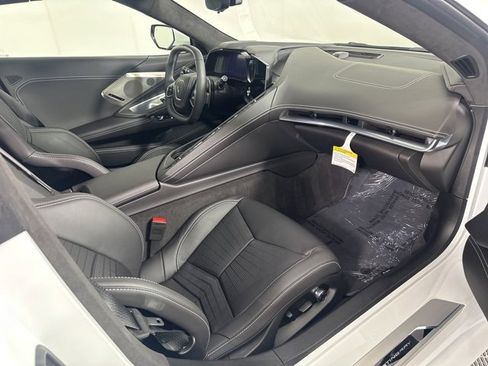 New 2024 Chevrolet Corvette Stingray Premium Conv image 12