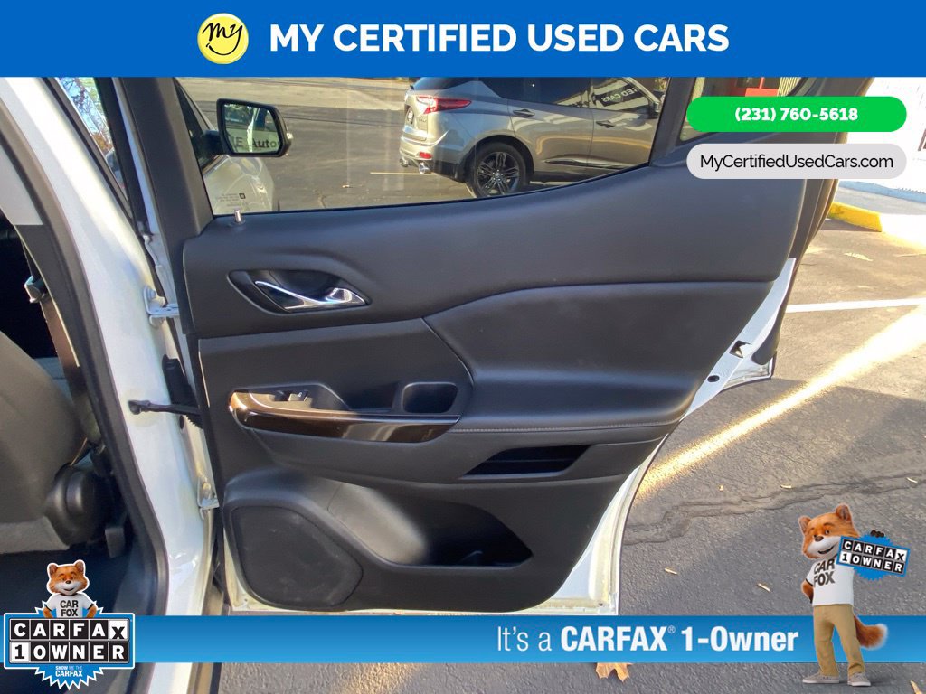 Used 2020 GMC Acadia AT4 AWD/4WD image 24