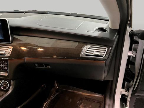 Used 2015 Mercedes-Benz CLS 400 4MATIC image 19