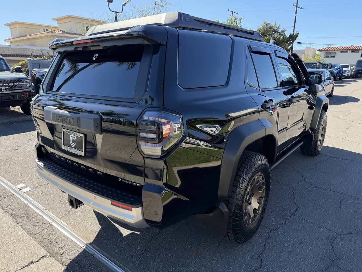 Used 2025 Toyota 4Runner Trailhunter AWD/4WD image 7