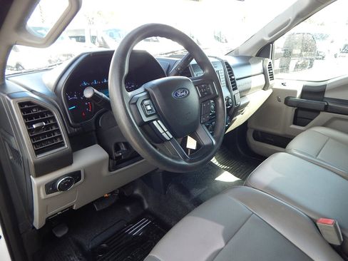 Used 2018 Ford F350 XL w/ Power Equipment Group image 19