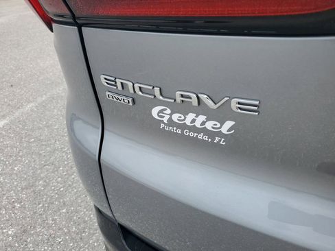 Used 2025 Buick Enclave Sport Touring image 41
