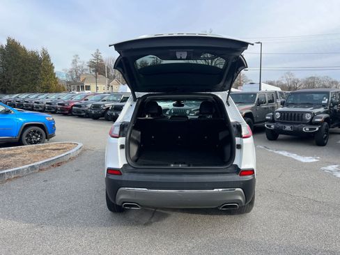 Used 2019 Jeep Cherokee Limited image 42