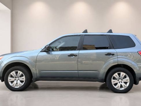 Used 2009 Subaru Forester 2.5X w/ Popular Equipment Group 1A AWD/4WD image 2