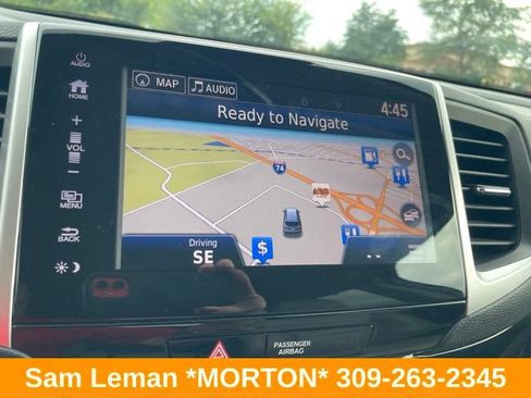 Used 2018 Honda Pilot Touring image 10