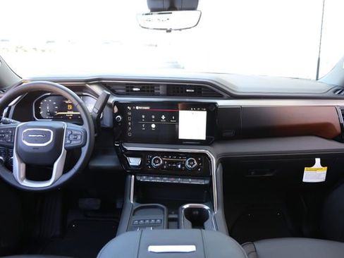 New 2026 GMC Sierra 2500 Denali w/ Max Trailering Package AWD/4WD image 29