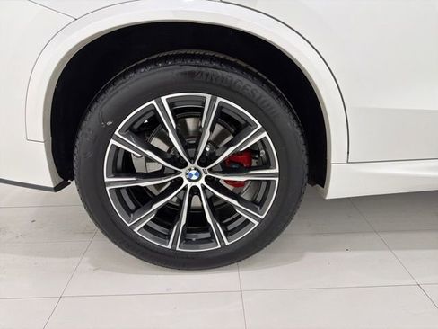 Certified 2023 BMW X5 xDrive40i w/ M Sport Package image 44