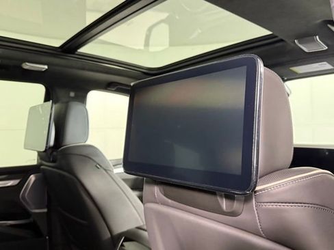 New 2026 Cadillac Escalade V w/ LPO, ONYX Package image 60