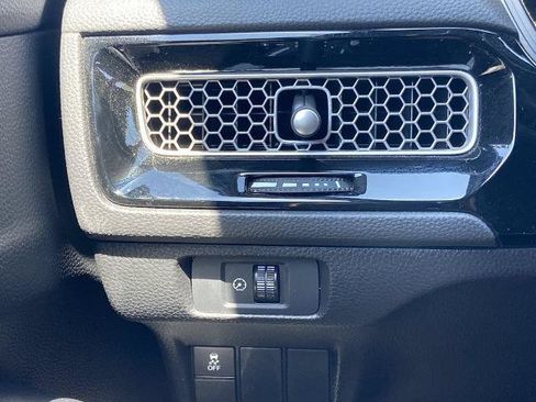 Used 2025 Honda Civic Sport image 13