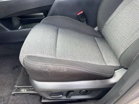 Used 2023 Nissan Rogue SV FWD image 23