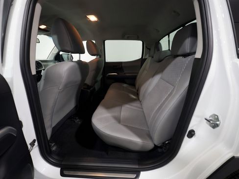 Used 2023 Toyota Tacoma SR5 RWD image 16