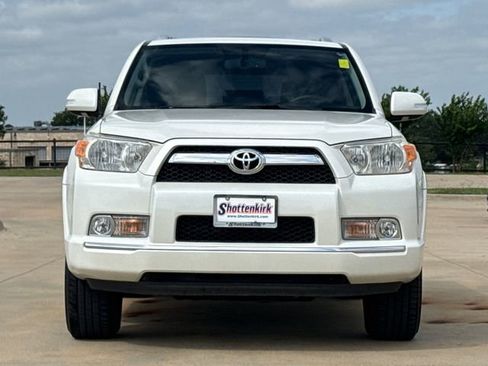 Used 2012 Toyota 4Runner SR5 w/ Premium Pkg RWD image 2