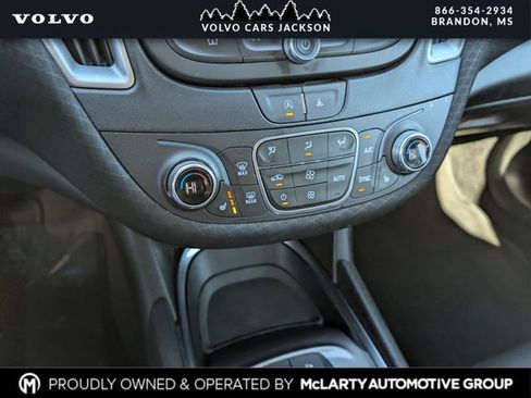 Used 2024 Chevrolet Malibu LT image 12