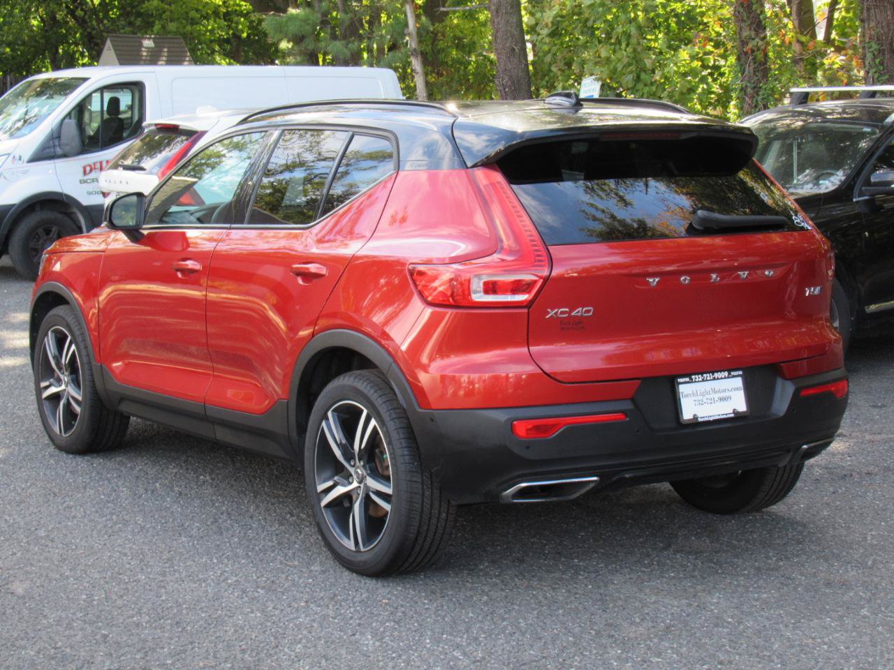 Used 2019 Volvo XC40 T5 R-Design AWD/4WD image 4