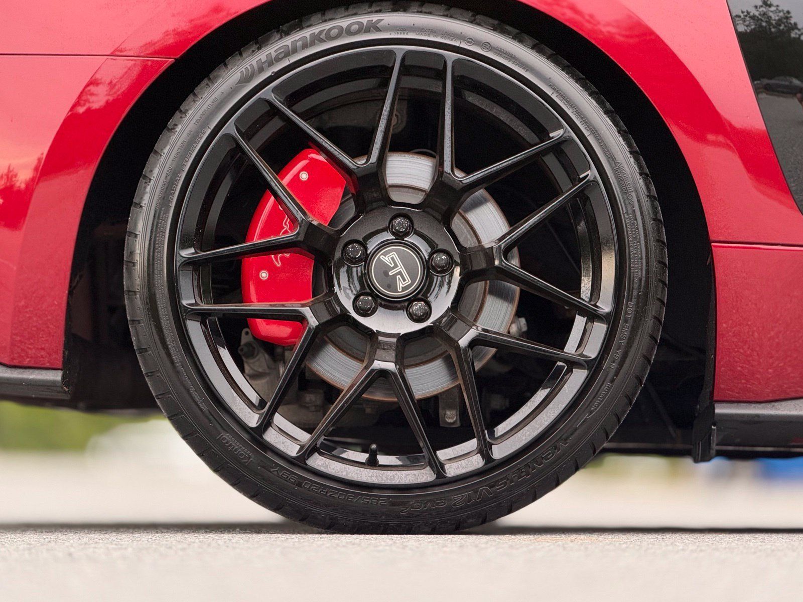 Used 2017 Ford Mustang Premium RWD image 20