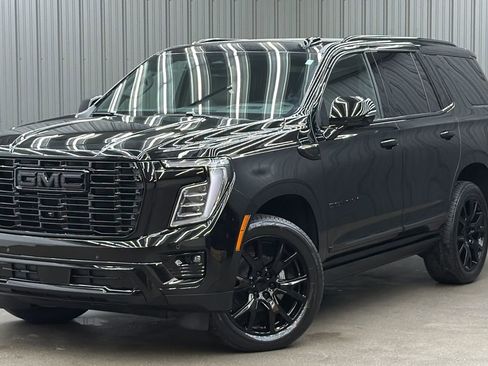 Used 2026 GMC Yukon Denali w/ Sun & Power Step Package image 1
