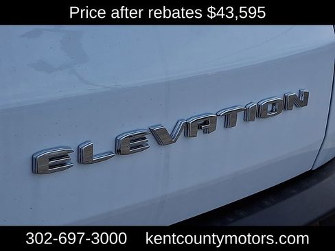 New 2026 GMC Acadia Elevation image 24