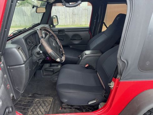 Used 2005 Jeep Wrangler X w/ Rocky Mountain Edition Group AWD/4WD image 9