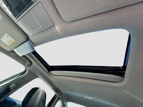 Used 2025 Acura TLX w/ Technology Package FWD image 28