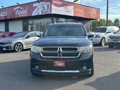 Used 2011 Dodge Durango Citadel w/ Trailer Tow Group IV AWD/4WD image 3