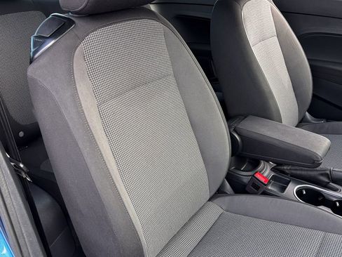 Used 2019 Volkswagen Beetle 2.0T S image 32