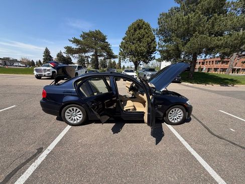 Used 2009 BMW 328i xDrive Sedan AWD/4WD image 45