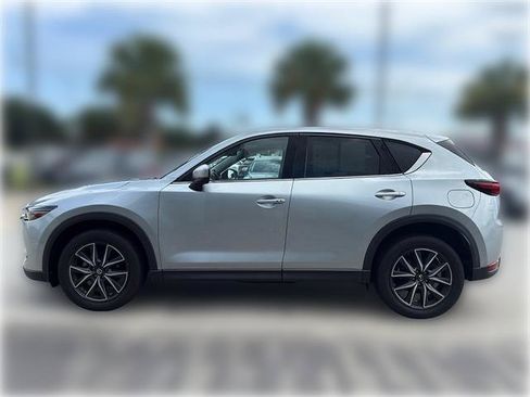 Used 2017 MAZDA CX-5 Grand Touring FWD image 4