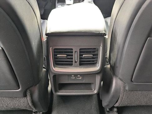 Used 2023 INFINITI QX50 Luxe image 18