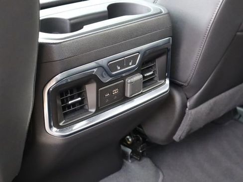 Used 2021 GMC Sierra 1500 SLT RWD image 18