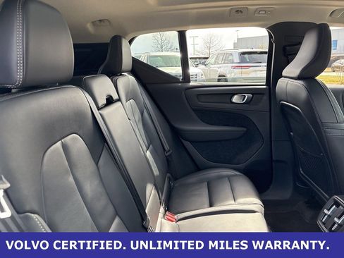 Certified 2025 Volvo XC40 B5 Core image 10