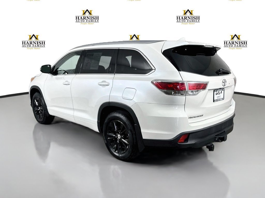 Used 2015 Toyota Highlander XLE AWD/4WD image 5