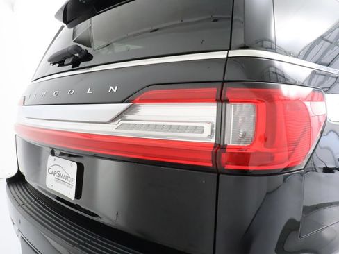 Used 2020 Lincoln Navigator L Reserve w/ Luxury Package AWD/4WD image 12