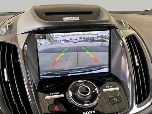 Used 2015 Ford Escape Titanium FWD image 27