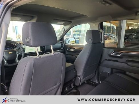 Used 2022 Chevrolet Silverado 1500 LT w/ Protection Package image 28