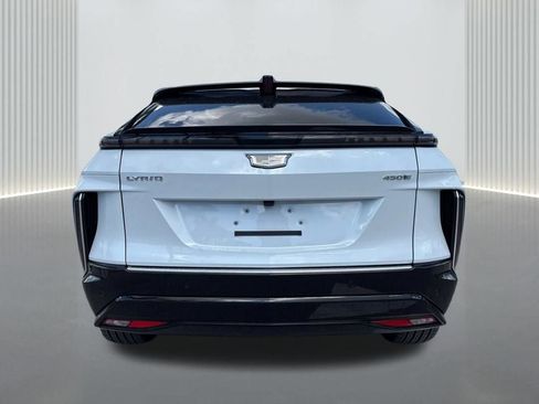 New 2026 Cadillac Lyriq Luxury RWD image 6