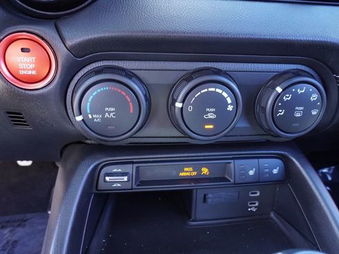 Used 2024 MAZDA MX-5 Miata RF Club w/ Interior Package image 19