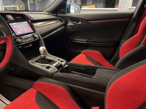 Used 2021 Honda Civic Type R image 14