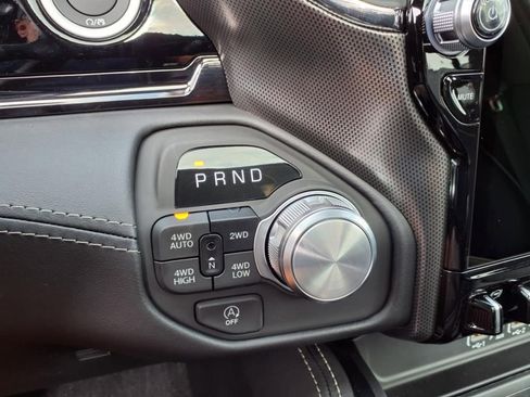 New 2026 RAM 1500 Limited AWD/4WD image 18