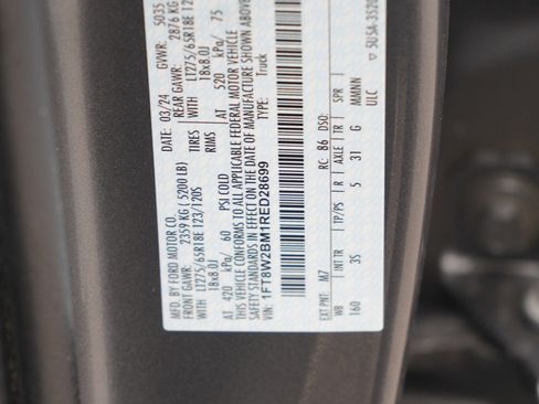 Used 2024 Ford F250 XLT AWD/4WD image 28