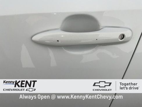 Used 2023 Toyota Corolla SE image 18