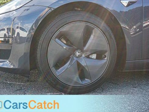 Used 2019 Tesla Model 3 Mid Range RWD image 16