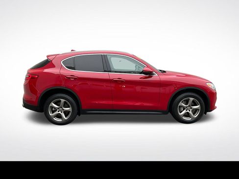 Used 2021 Alfa Romeo Stelvio Sprint w/ Cold Weather Package AWD/4WD image 21
