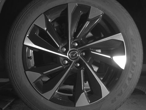 Used 2025 MAZDA CX-50 2.5 Hybrid w/ Premium Plus Pkg image 14