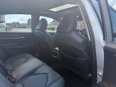Used 2023 Toyota Camry SE w/ Convenience Package FWD image 17