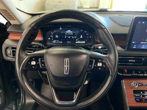 Used 2023 Lincoln Aviator Reserve w/ Equipment Group 201A AWD/4WD image 19