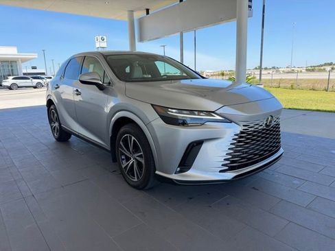 Used 2024 Lexus RX 350 FWD image 4